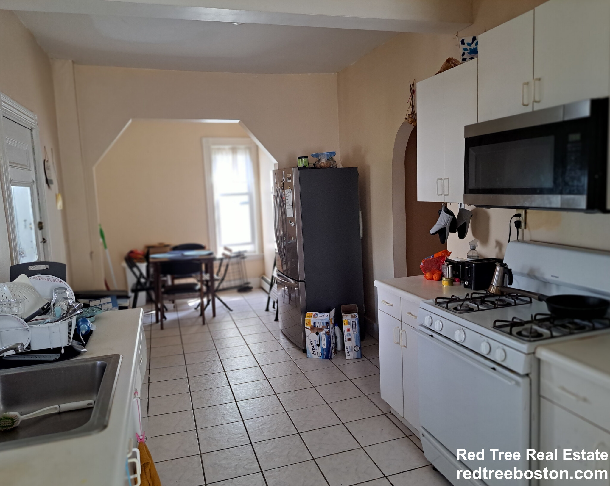 3 Washburn Ter, Brookline Village