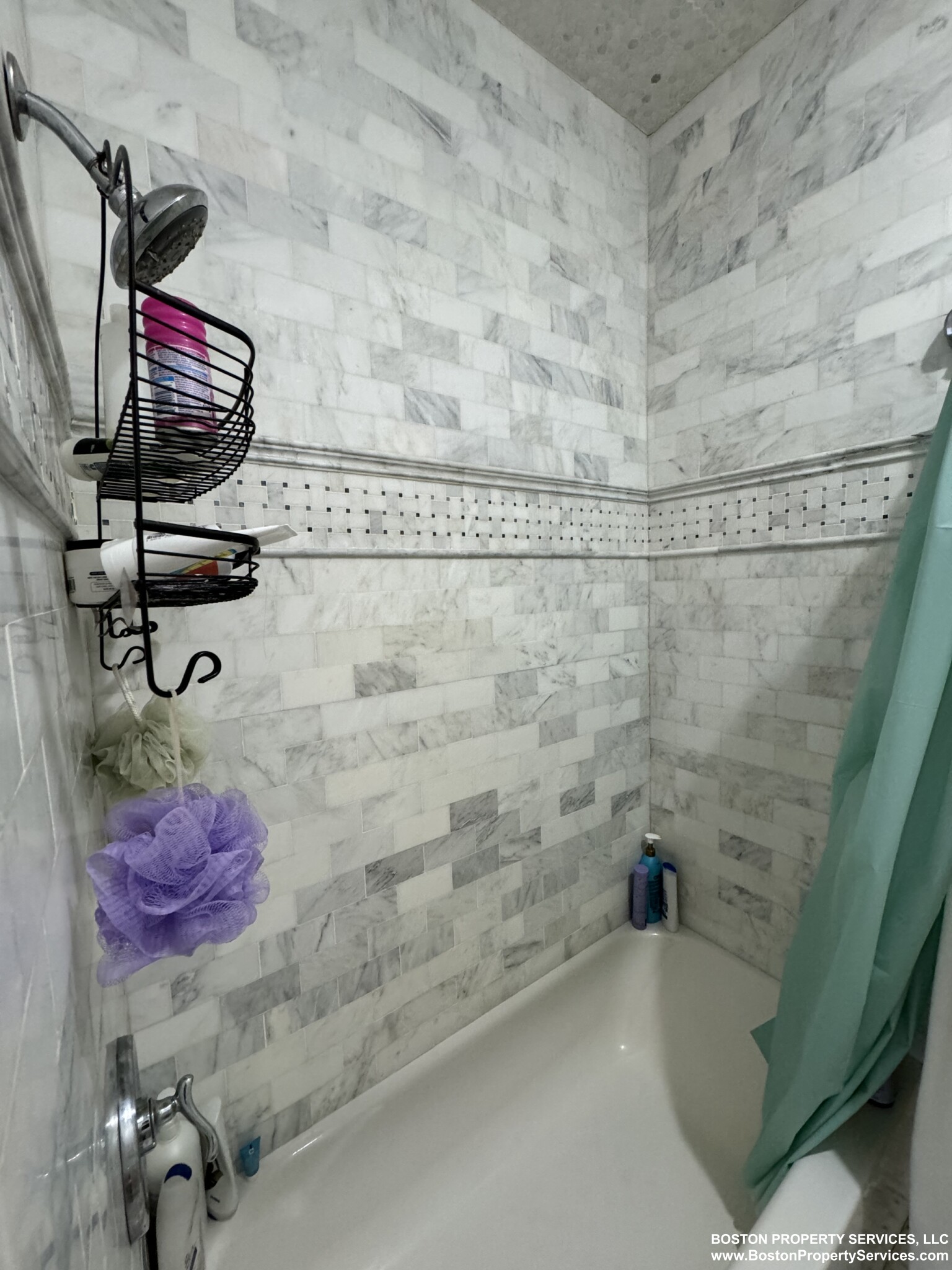 4 bed, 2 bath apartment for rent at 7 Wigglesworth St Unit 10, Mission Hill — photo 6 of 8