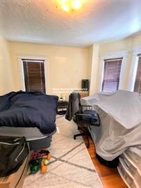 4 Adamson St, Lower Allston