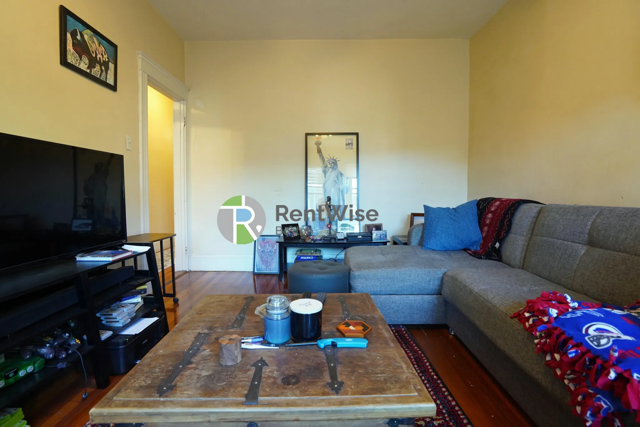 1379 Commonwealth Ave, Brighton