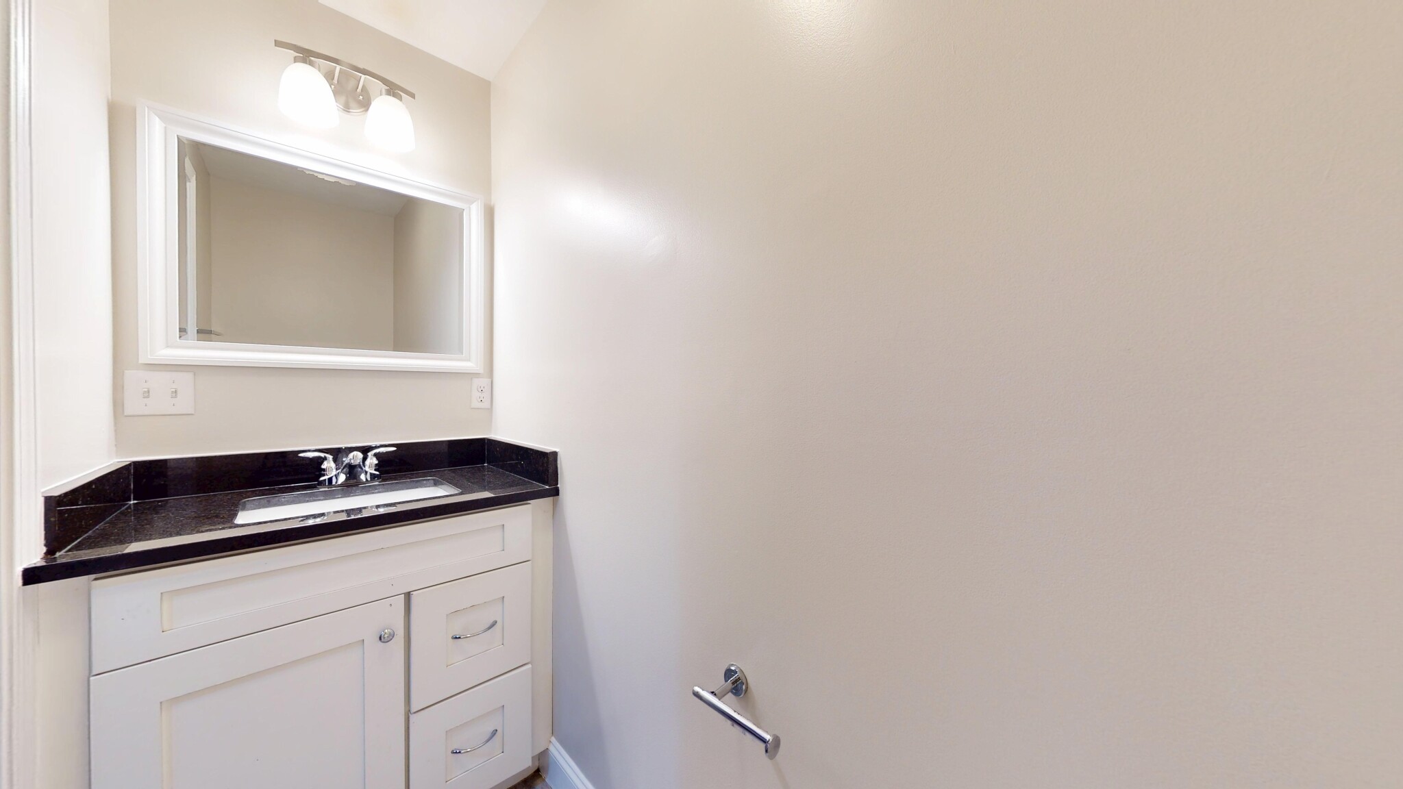 60 Holworthy St, Roxbury