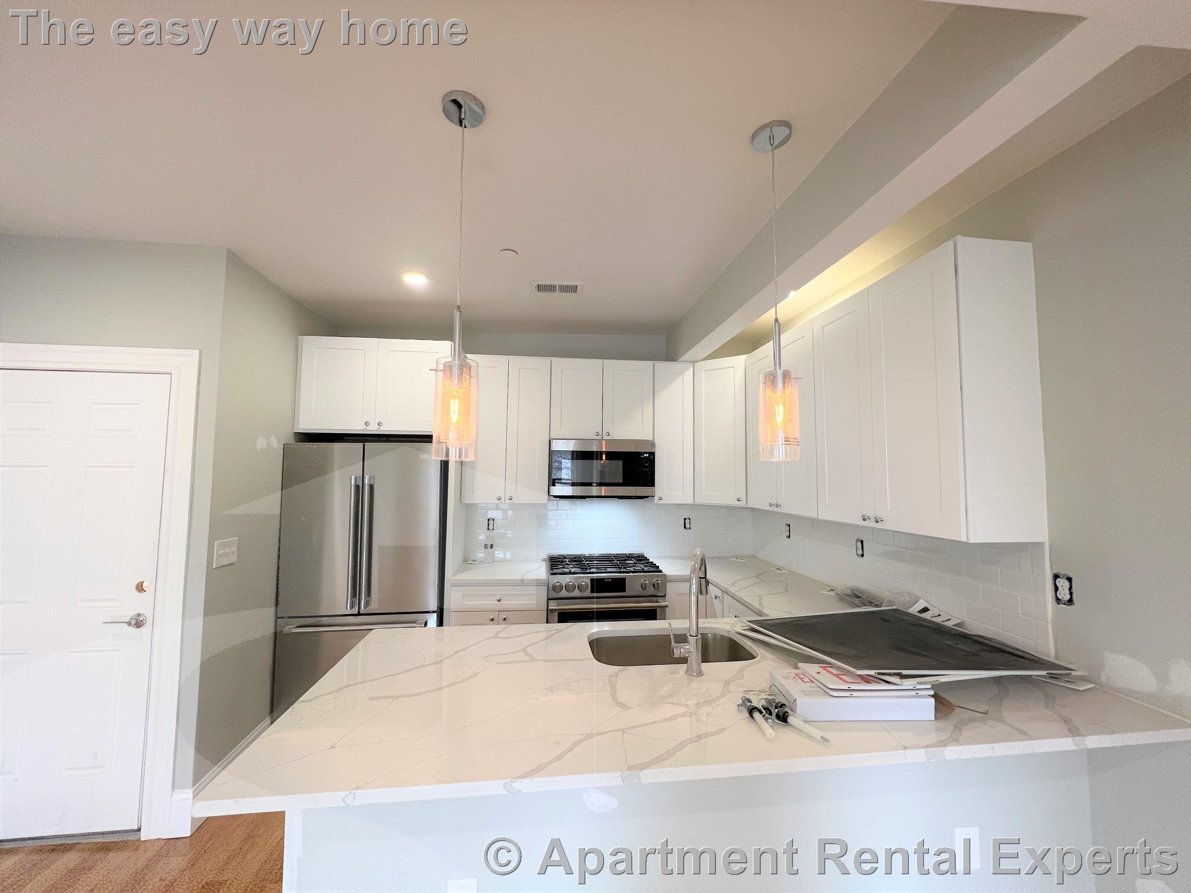 71 Pearl St, Sullivan Square