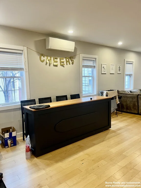 599 East Broadway, South Boston