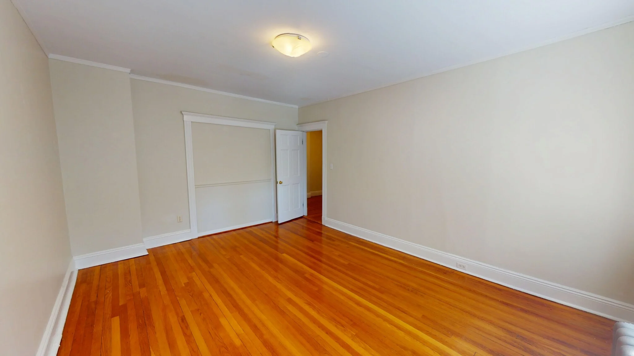 1940 Commonwealth Ave, Brighton