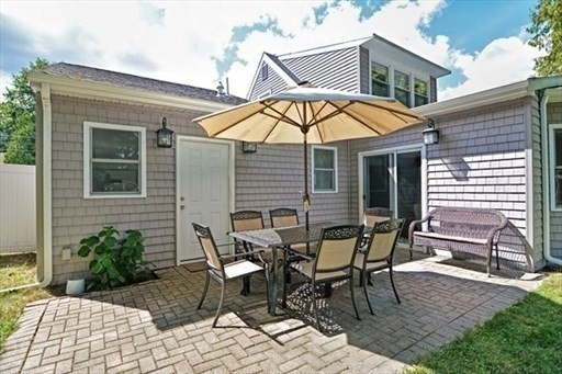 18 Curtis Rd, West Natick