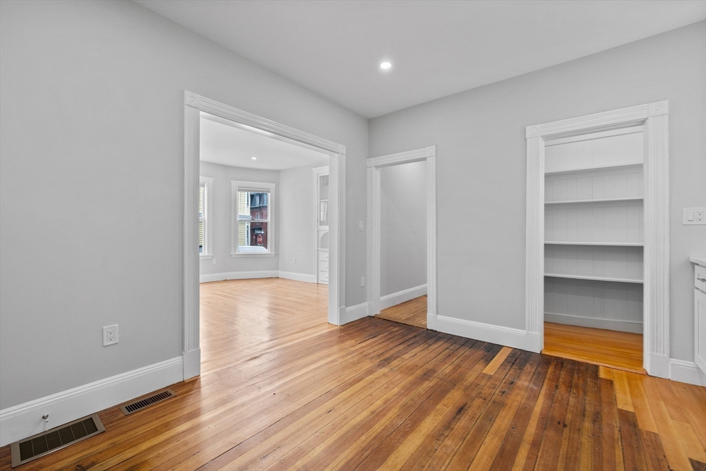 29 Magnolia St, Dorchester