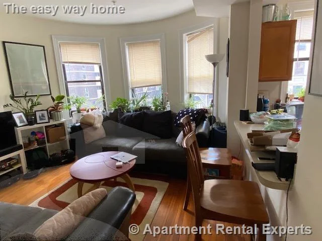 881 Massachusetts Ave, Central Square