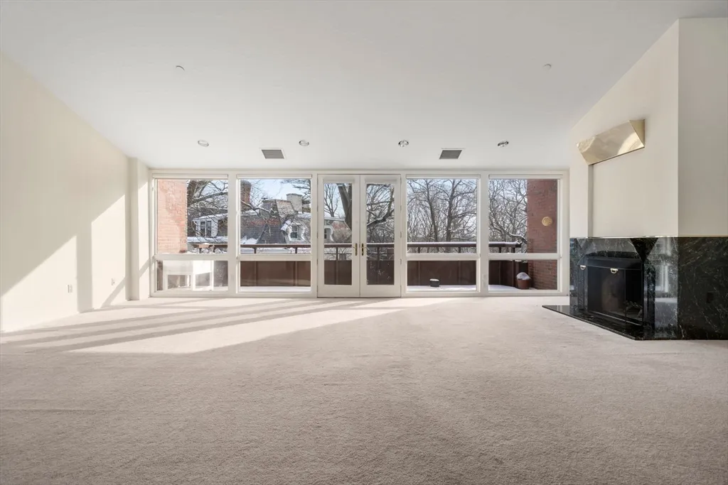 241 Perkins St, Jamaica Plain