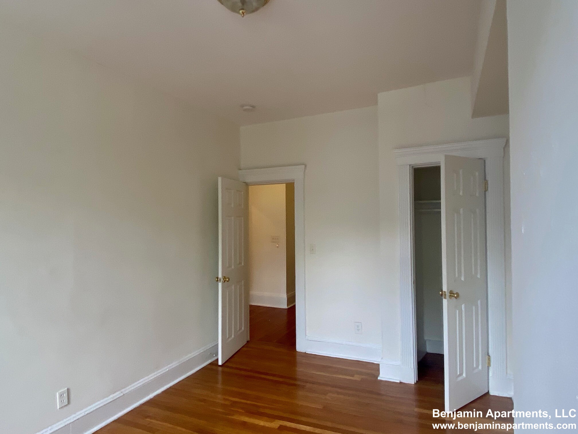 71 Brighton Ave, Allston