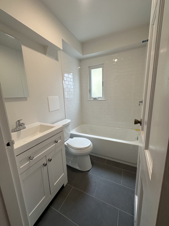 72 Cushing St, Strawberry Hill