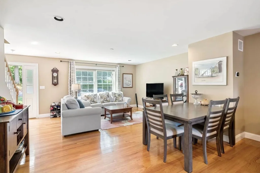 83 Orient, Arlington