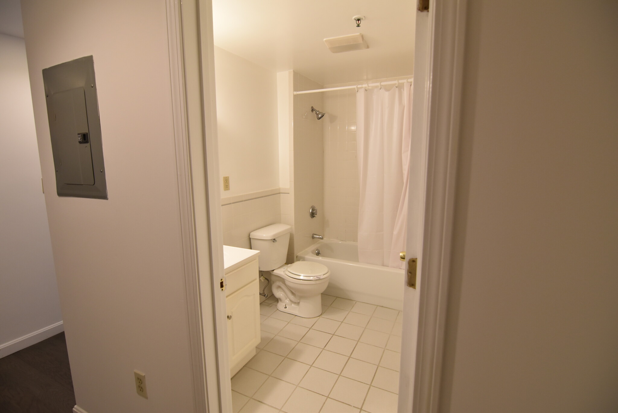 20 Queensberry St, Fenway