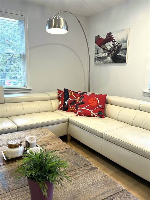 90 Monument, Medford