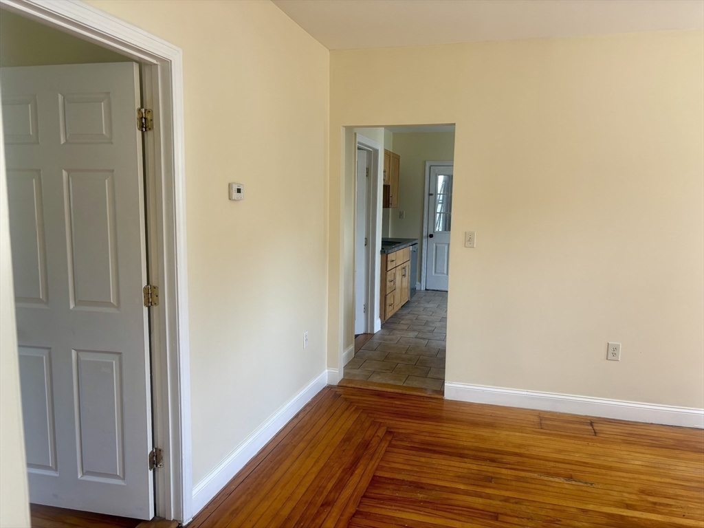 8 Stearns St, Worcester