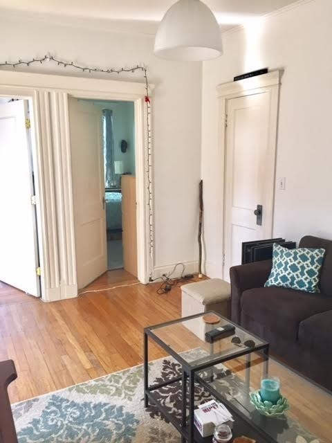 282 Newbury St, Back Bay