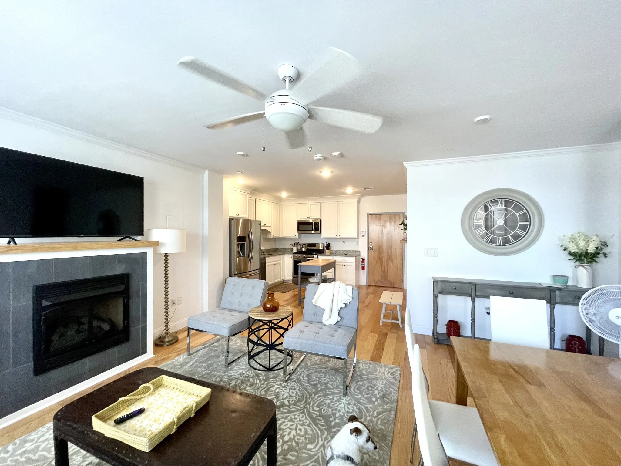 1008 Tremont St, Roxbury