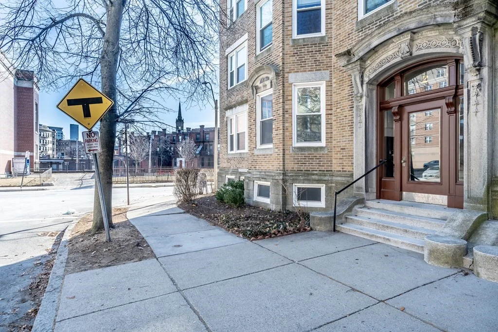 2 Euston St, Coolidge Corner