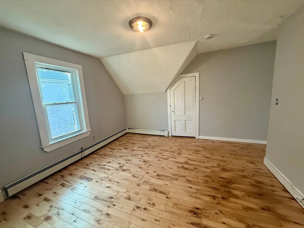 3 Murray St, Downtown