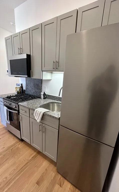 52 Washington St, Chelsea