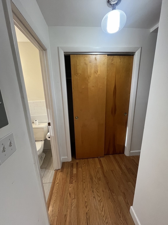 101 Walker St, Newtonville