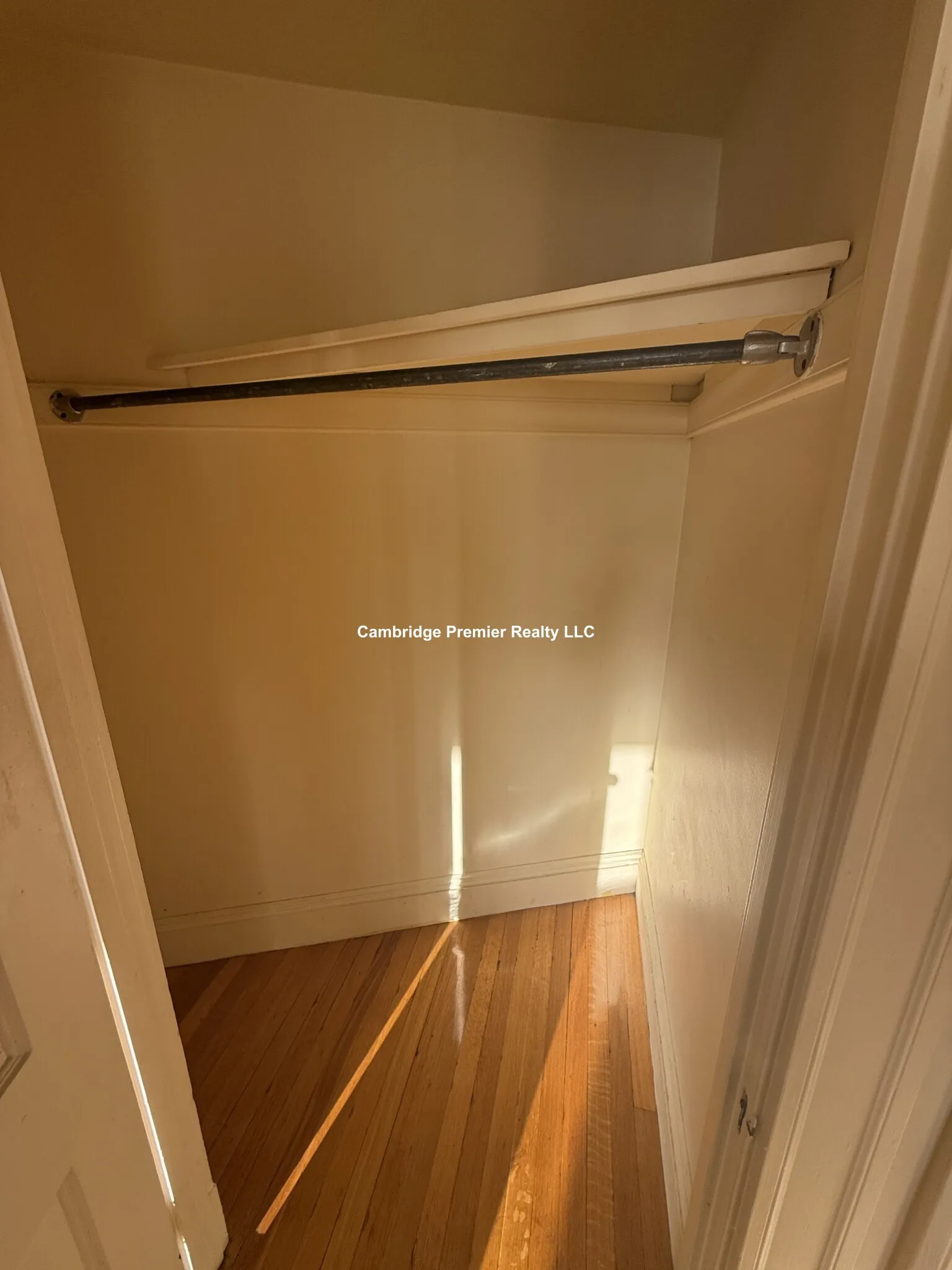 19 Garden St, Neighborhood Nine