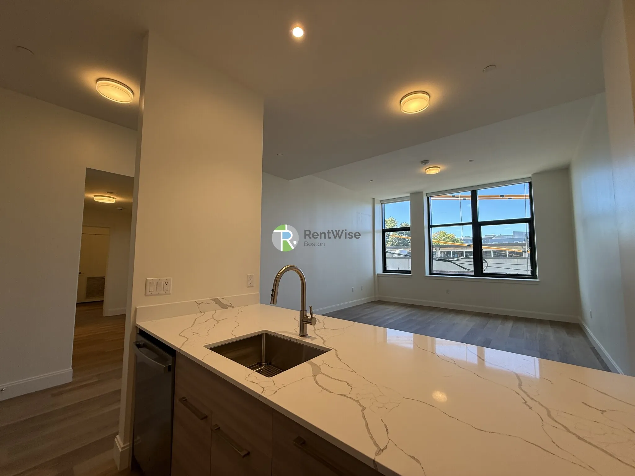 1079 Commonwealth Ave, Allston