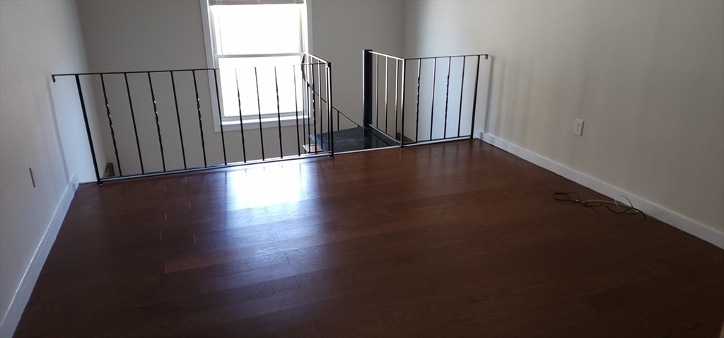 1 Samoset Ave, Mansfield