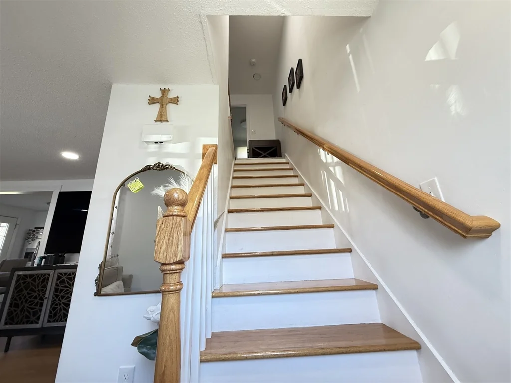 1338 East St, Mansfield