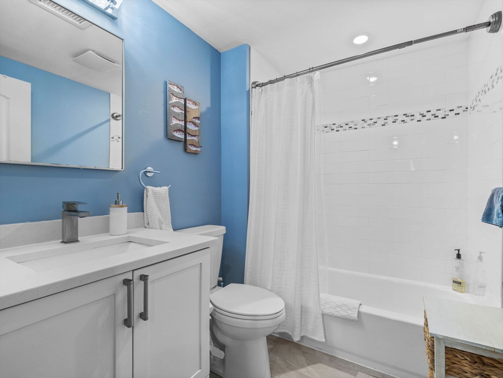 22 Otis St, Somerville