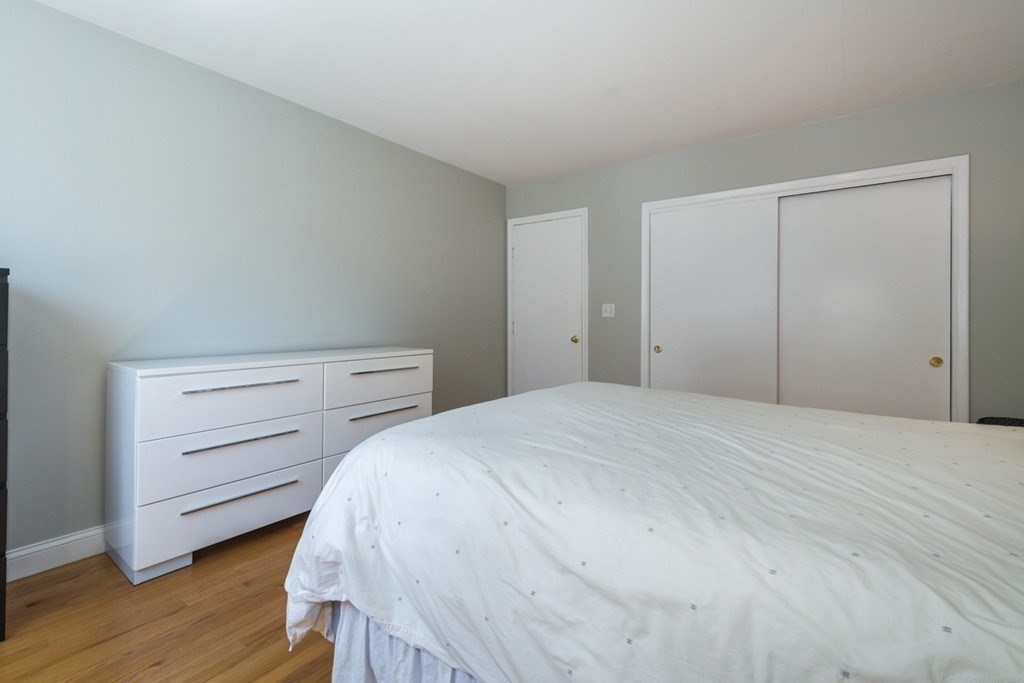 123 Sewall Ave, Longwood