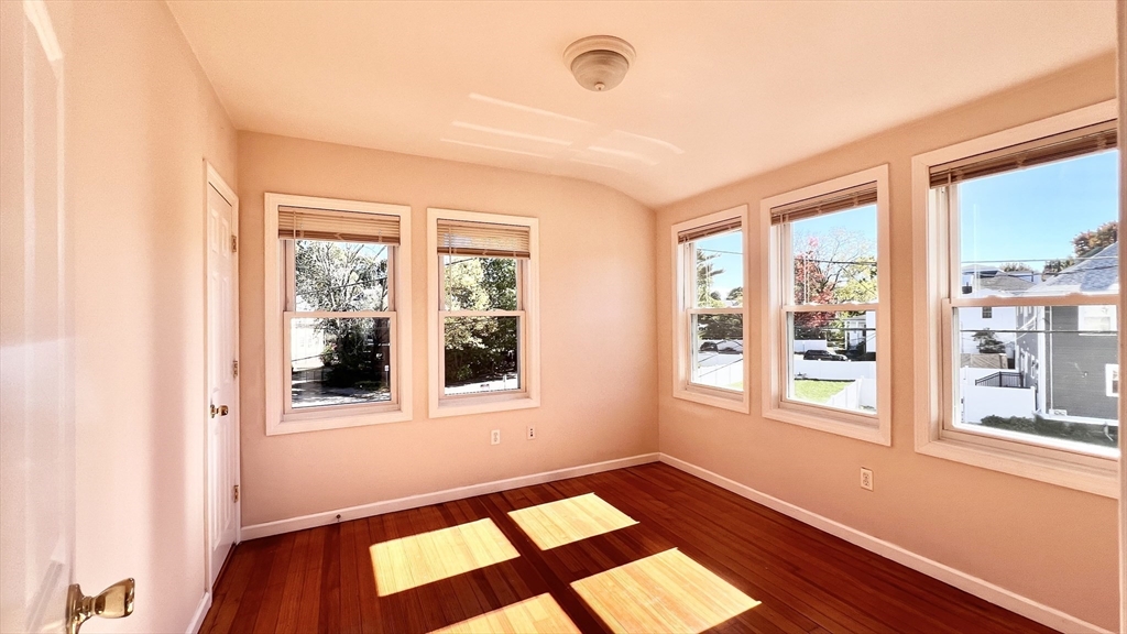 16 Miller Stile Rd, Quincy Center