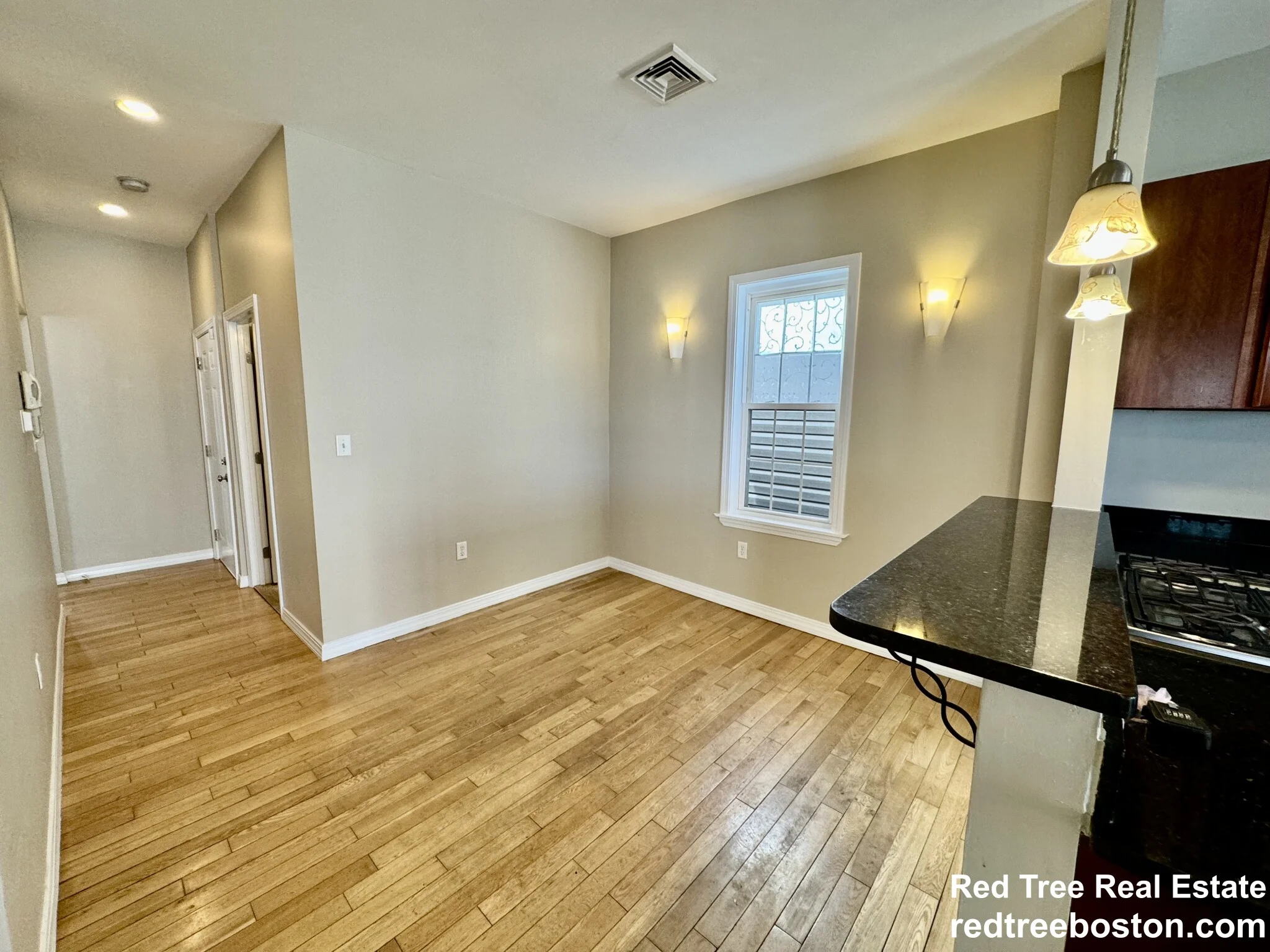 22 Elmore St, Roxbury