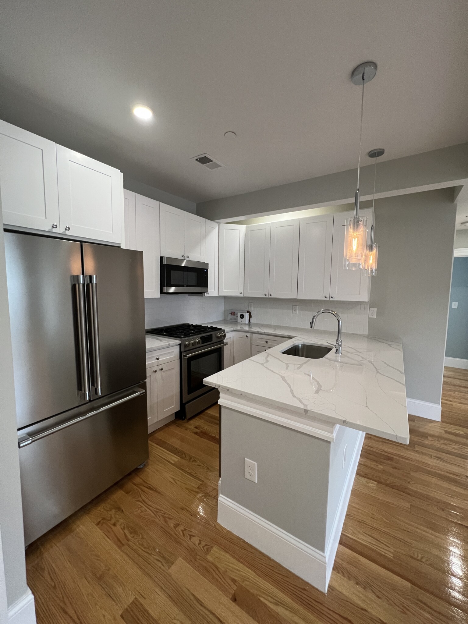 71 Pearl St, East Somerville