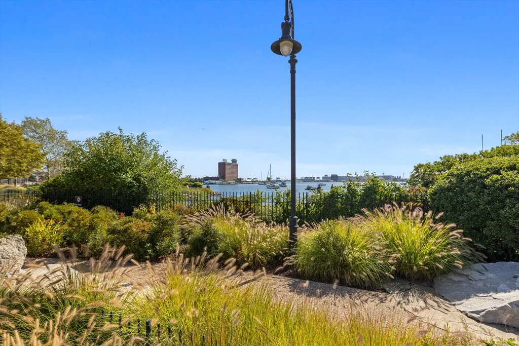 300 Marginal St, East Boston