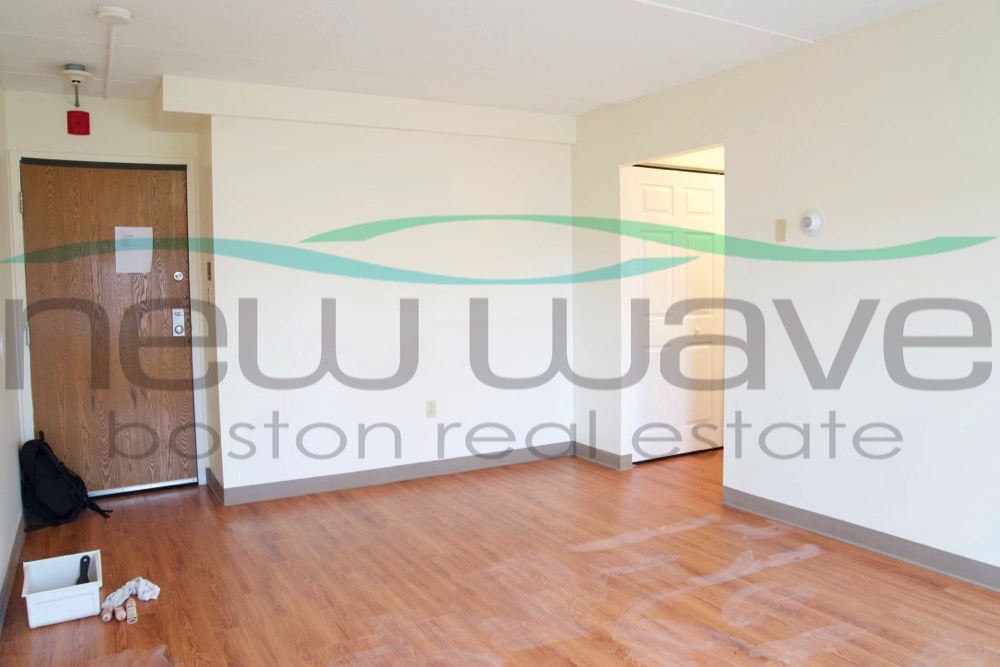 400 Massachusetts Ave, South End