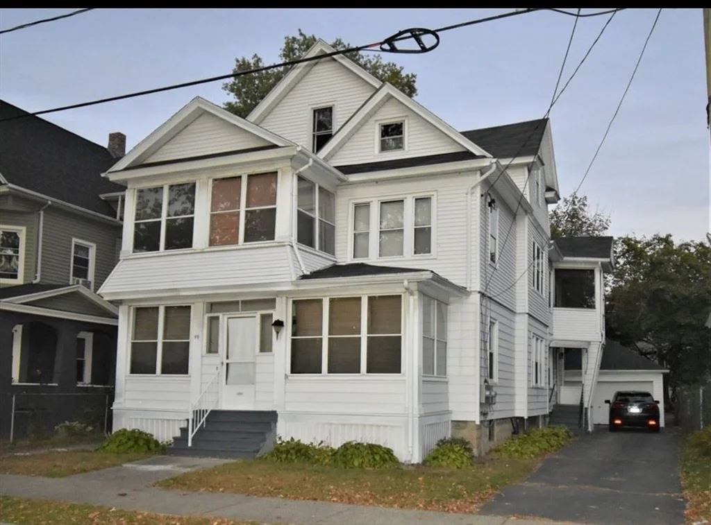 49 Rittenhouse Ter, Forest Park