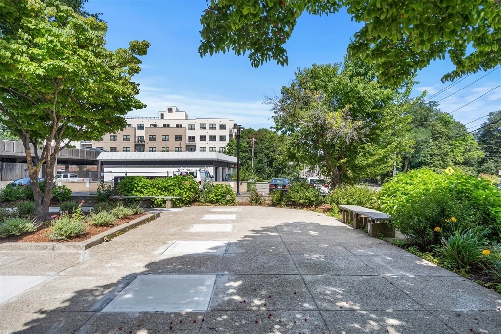 1025 Hancock, Quincy Center