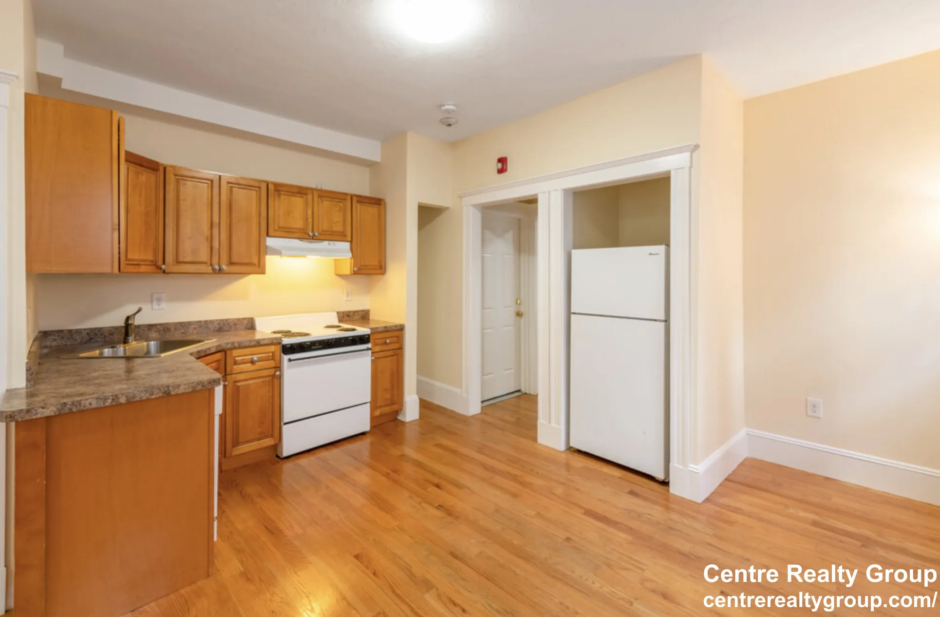 887 Huntington Ave, Mission Hill