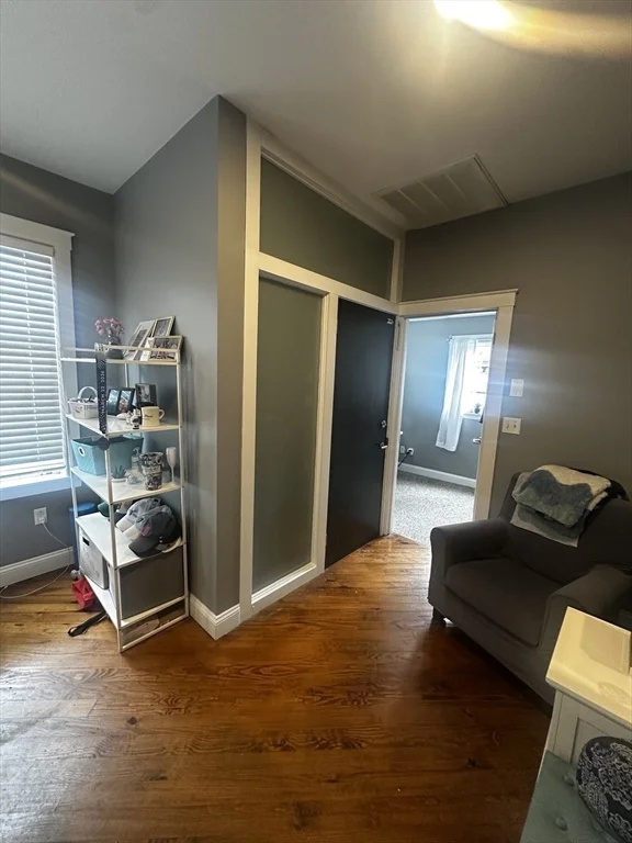 129 G St, South Boston
