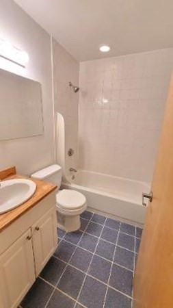 107 South St, Leather District