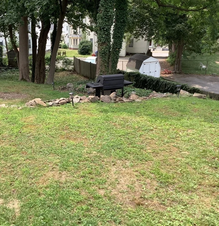 10 Moulton Ct, Beverly