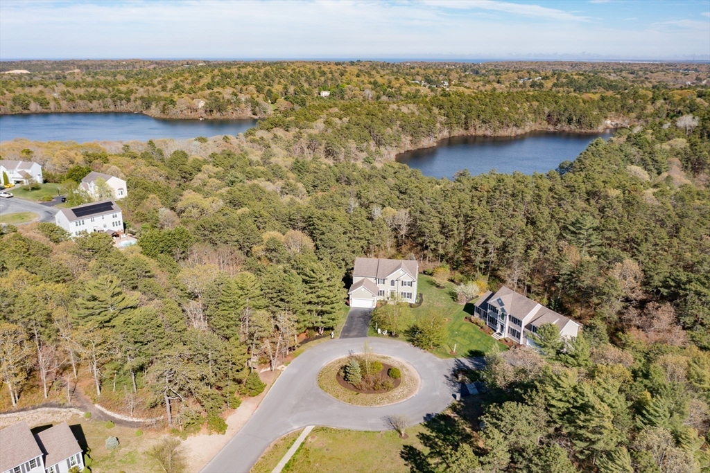 86 Pioneer Trail, Plymouth