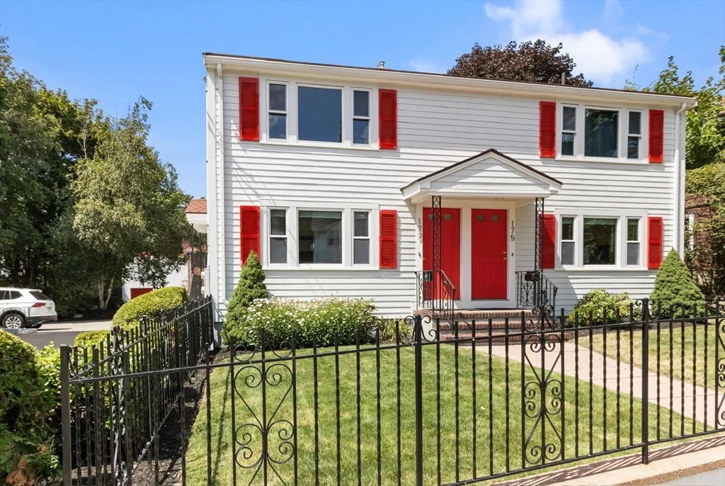 177 Faneuil St, Brighton