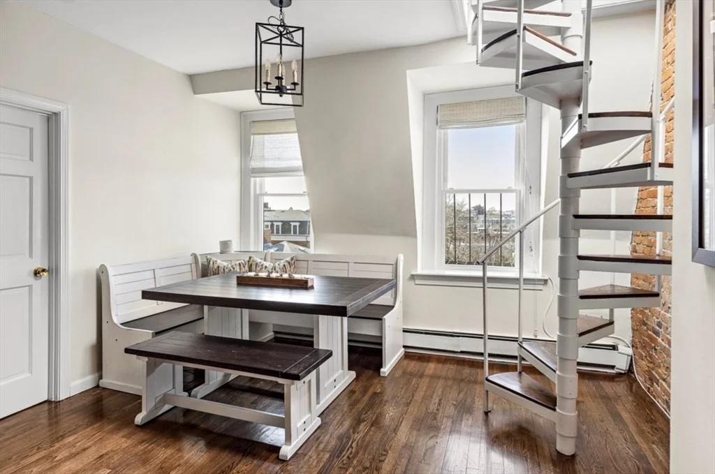53 M St, South Boston