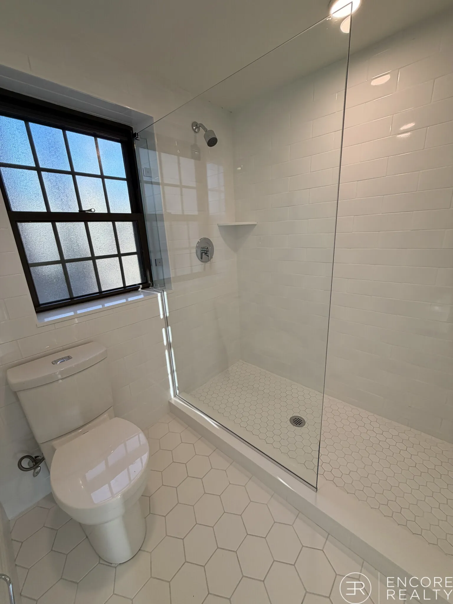 1200 Massachusetts Ave, Riverside