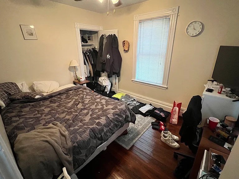 49 Middle St, South Boston