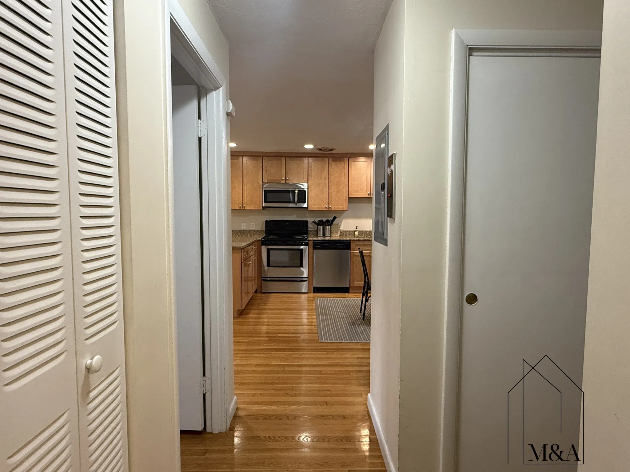 205 Kent St, Brookline