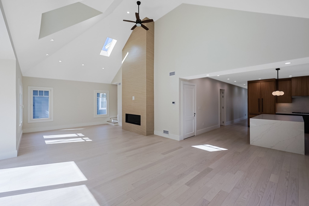 116 Columbia St, North Brookline