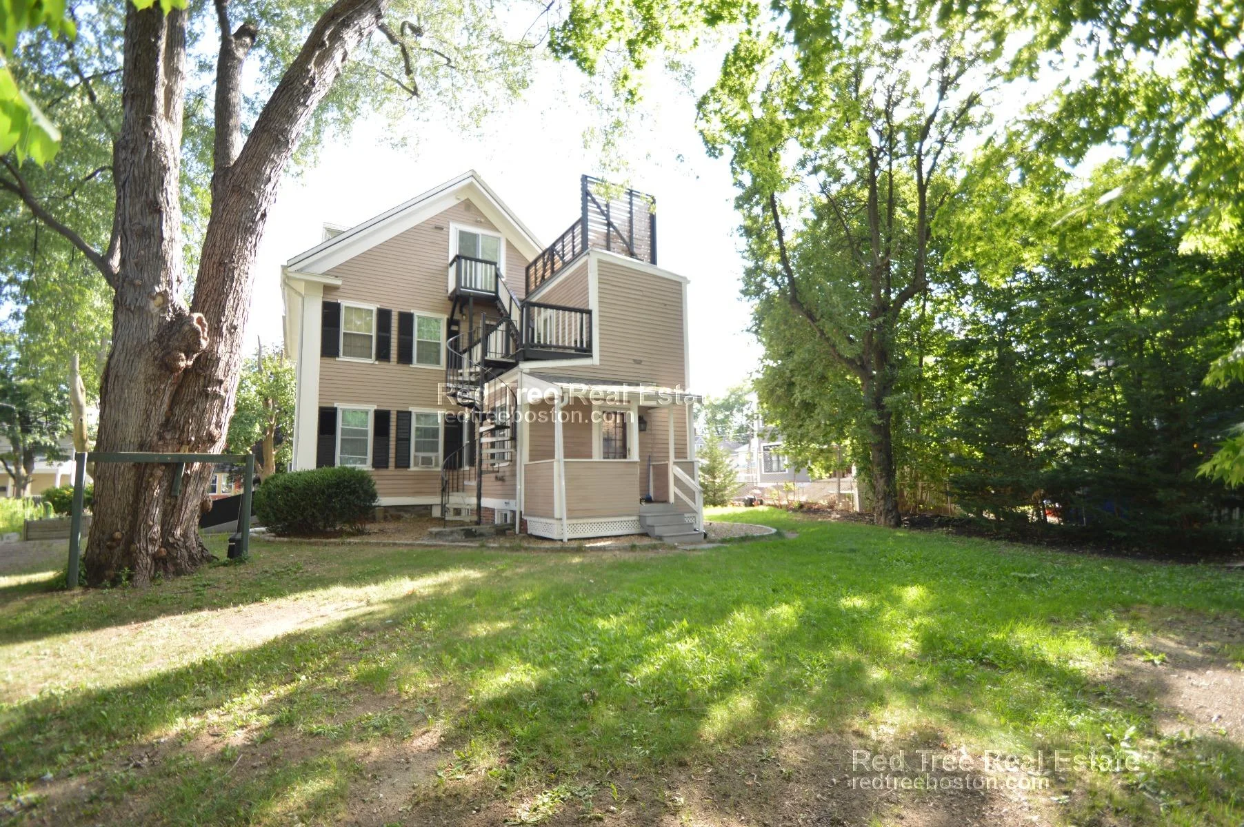 21 Holton St, Allston