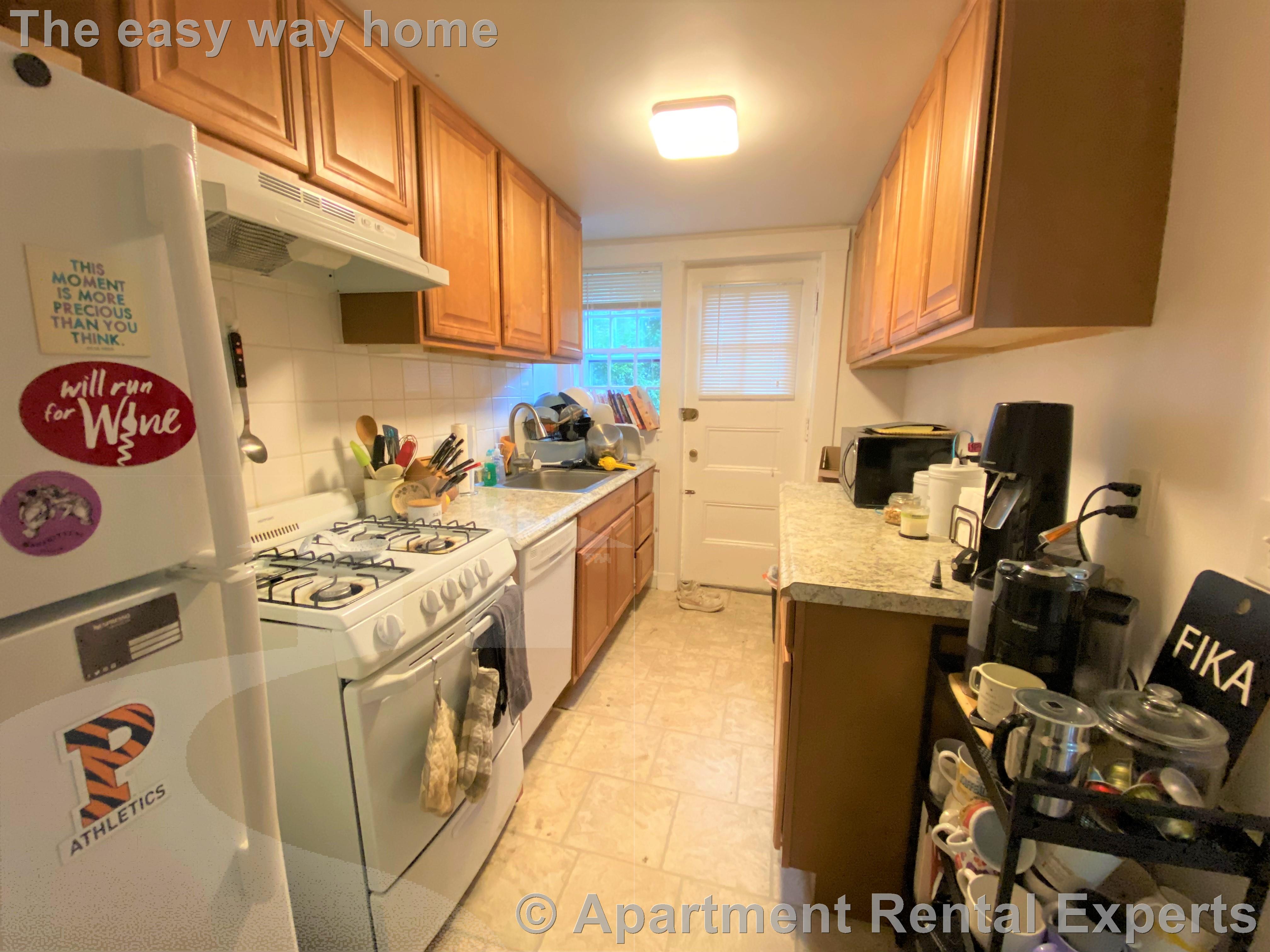 38 Gibson St, Harvard Square